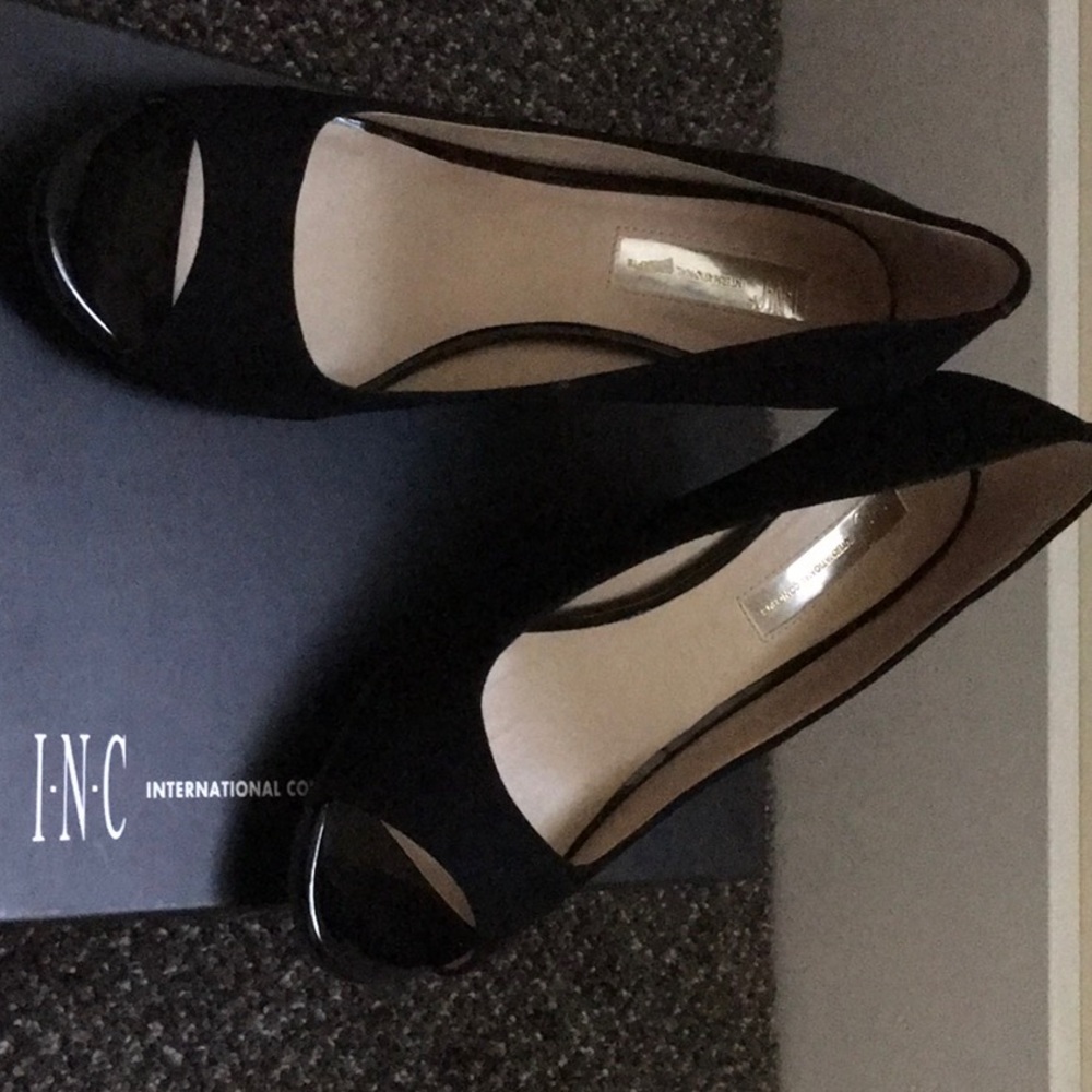 Wore once.